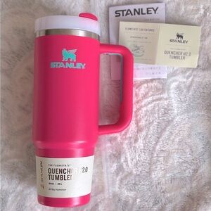 STANLEY Tumbler:30oz. The Flowstate Quencher; Passion Pink. 3-Way Lid with straw